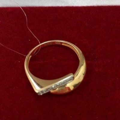 Кольцо из красного золота с фианитами 4