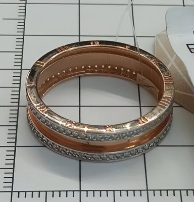 Кольцо из красного золота с фианитами 4