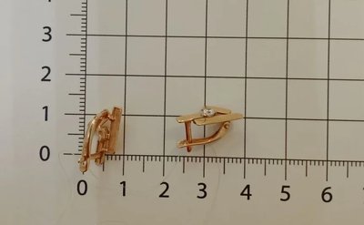 Серьги из красного золота с фианитами 4