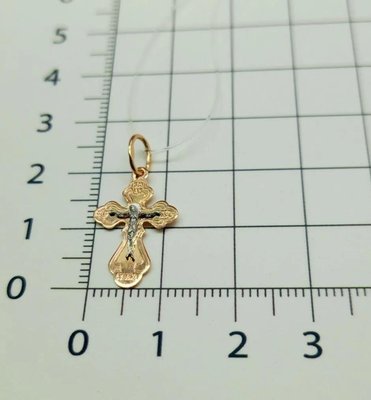 Крестик из комбинированного золота  2