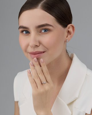 Серьги из красного золота с бриллиантами 2