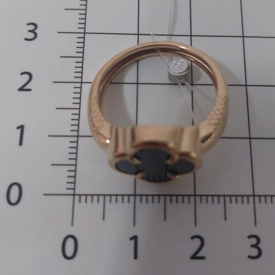Кольцо из красного золота с ониксом 4