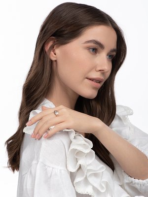 Кольцо из красного золота с фианитами 7