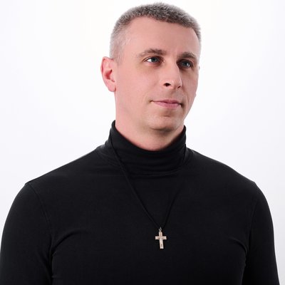 Крест из комбинированного золота 6