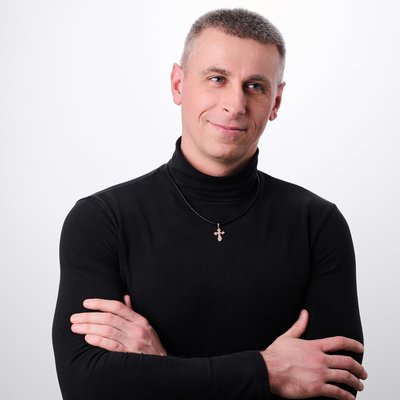 Крест из комбинированного золота 6