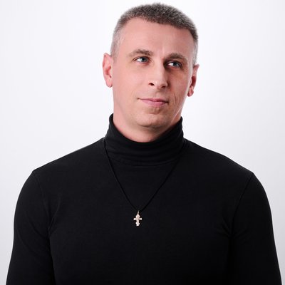 Крест из комбинированного золота 4